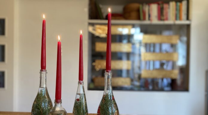 Come fare un centrotavola natalizio in soli 5 minuti