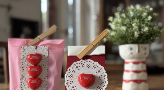 Come fare il pacchetto di San Valentino con i cuori di cioccolata